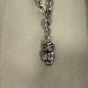Silver chain Owl Pendant Necklace